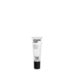 Tubo de 10 ml de crema de labios con aceite del árbol del té de 151 Marina Pharmacy