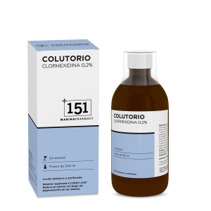Frasco de 200 ml de colutorio de clorhexidina 0,2 % sin alcohol de 151 Marina Pharmacy sobre fondo blanco